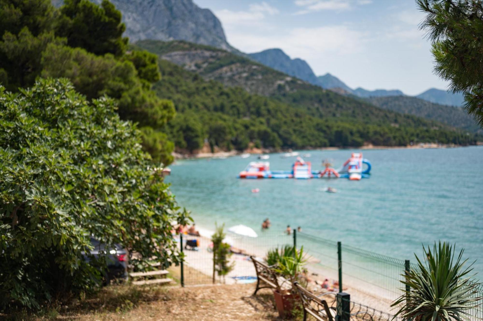 Camp Dole Zivogosce - Mobile Home And Glamping Tent Bagian luar foto